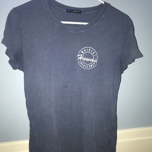 ✨”Hawaii” blue tee from brandy Melville✨